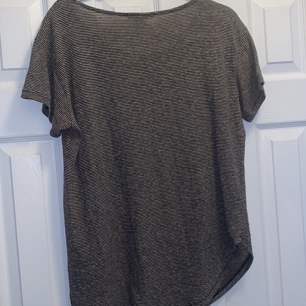 Stripe Top - Picture 4 of 4